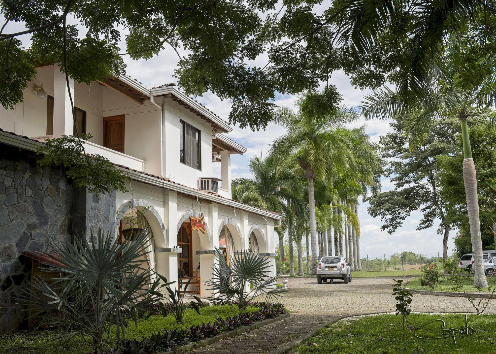 El Lugar Boutique Hotel Cerritos ภายนอก รูปภาพ