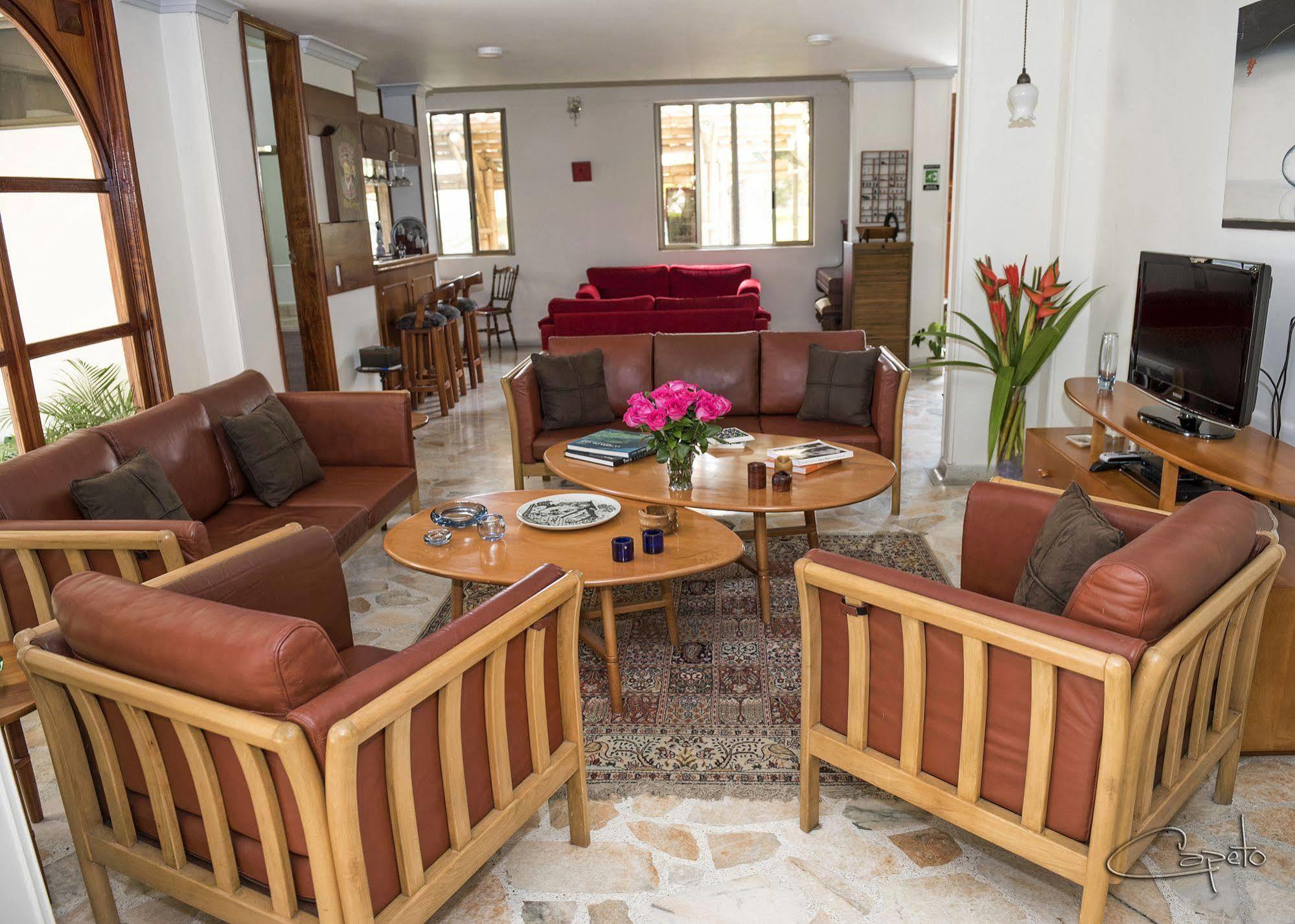 El Lugar Boutique Hotel Cerritos ภายนอก รูปภาพ