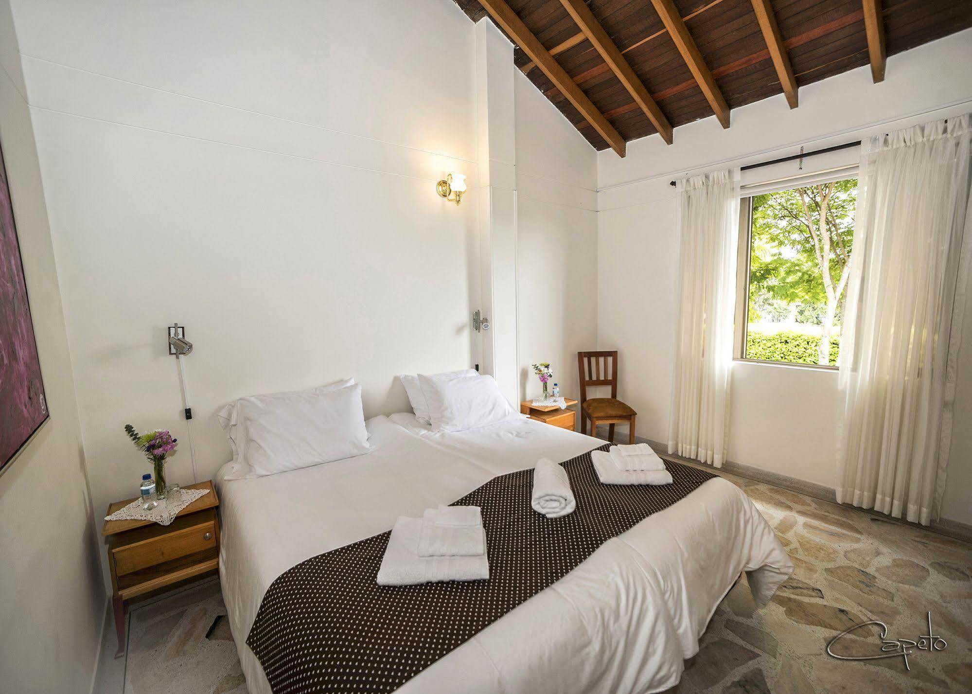 El Lugar Boutique Hotel Cerritos ภายนอก รูปภาพ